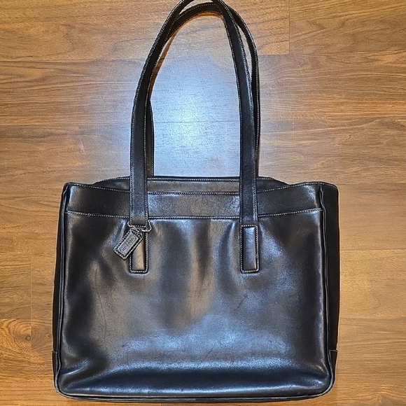 Coach Hamptons Elegant Laptop Leather Tote Bag - Picture 1 of 15